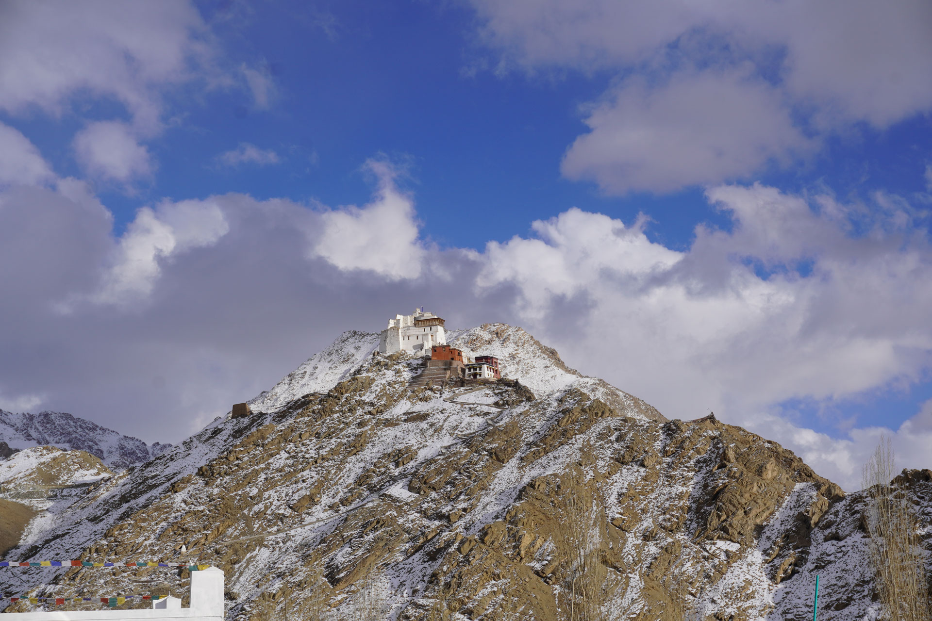 Day 5: Pangong to Leh via Chang La Pass